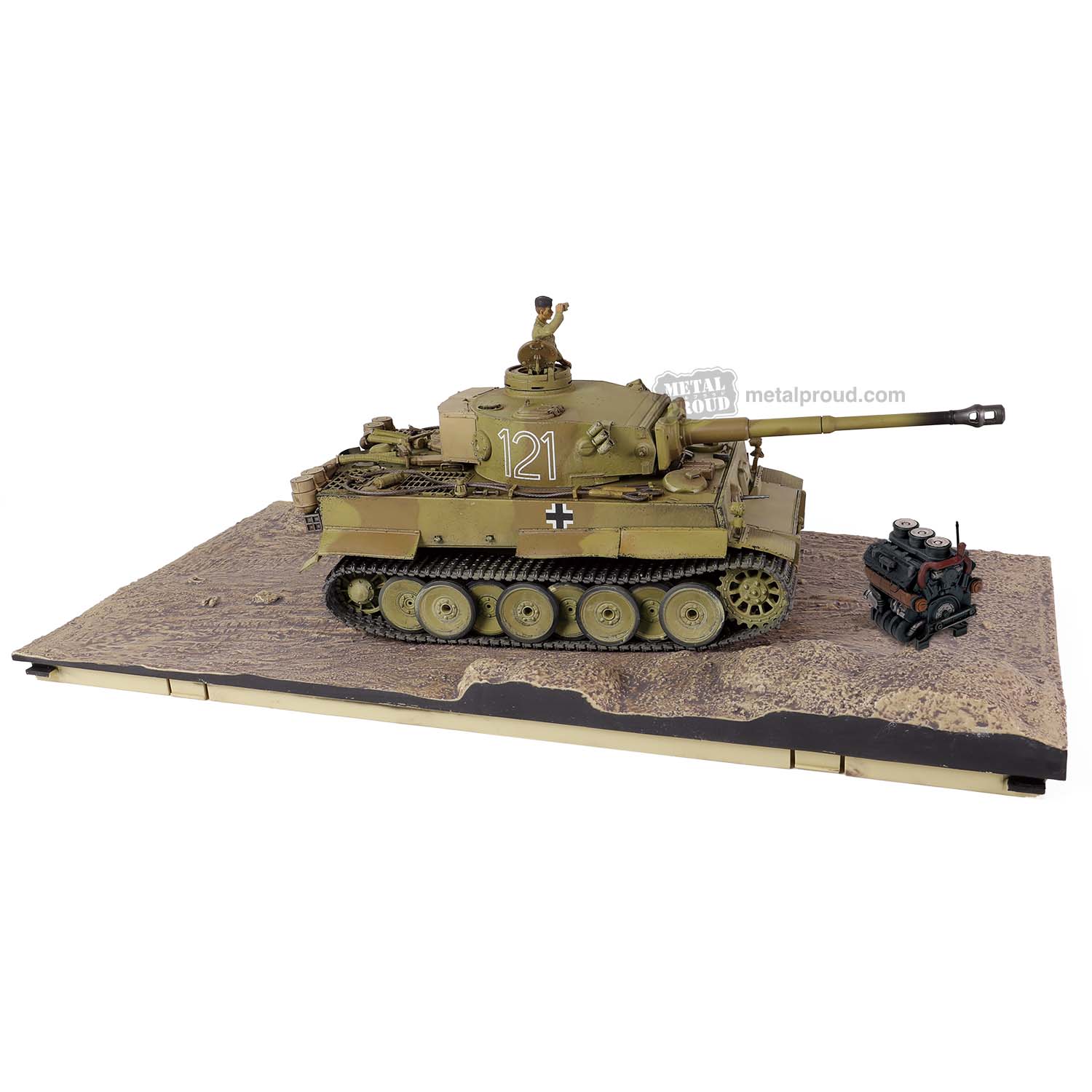 German Sd.Kfz.181 PzKpfw VI Tiger Heavy Tank 121th Batallion Tunisia 1943 - 1:32